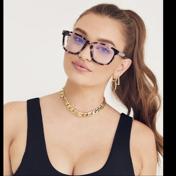 Quay Hardwire Blue Blocking Glasses - Picture 3 of 7